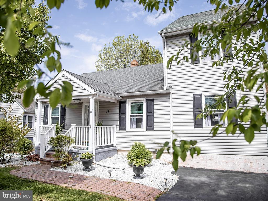 11 ORCHARD AVENUE Wilmington Home Listings - Kat Geralis Home Team Wilmington Delaware Real Estate